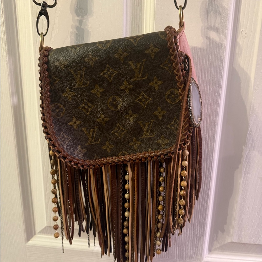 Vintage boho journey LV with  blonde Fringe Crossbody Bag with Pink Accent